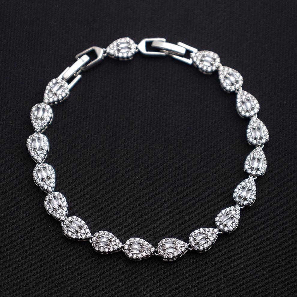 Cubic Teardrop Bracelet